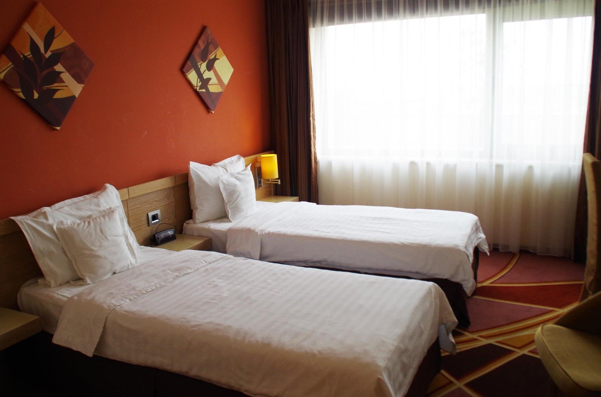 Mari Vila Hotel Bukarest Kültér fotó