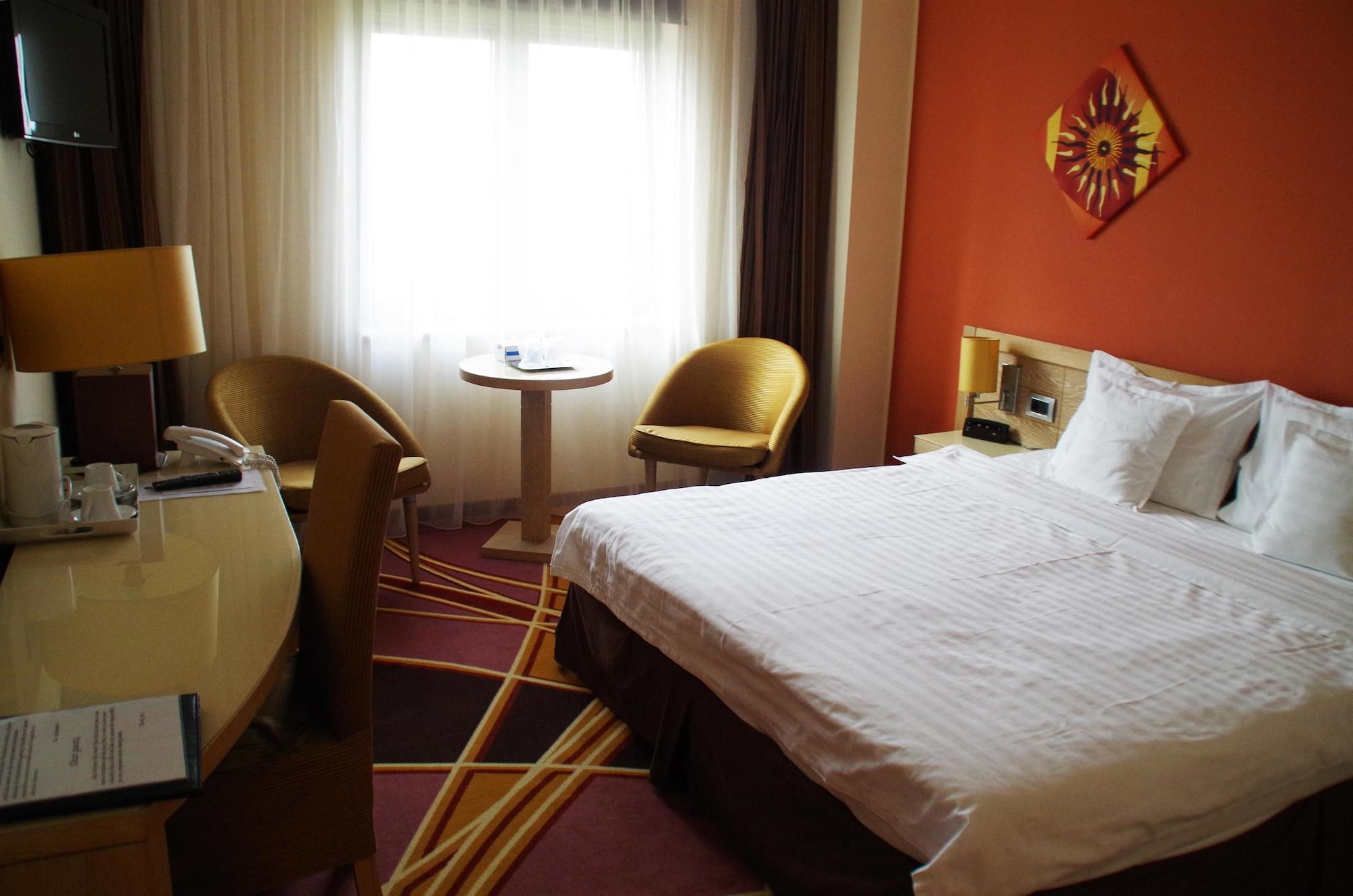 Mari Vila Hotel Bukarest Kültér fotó