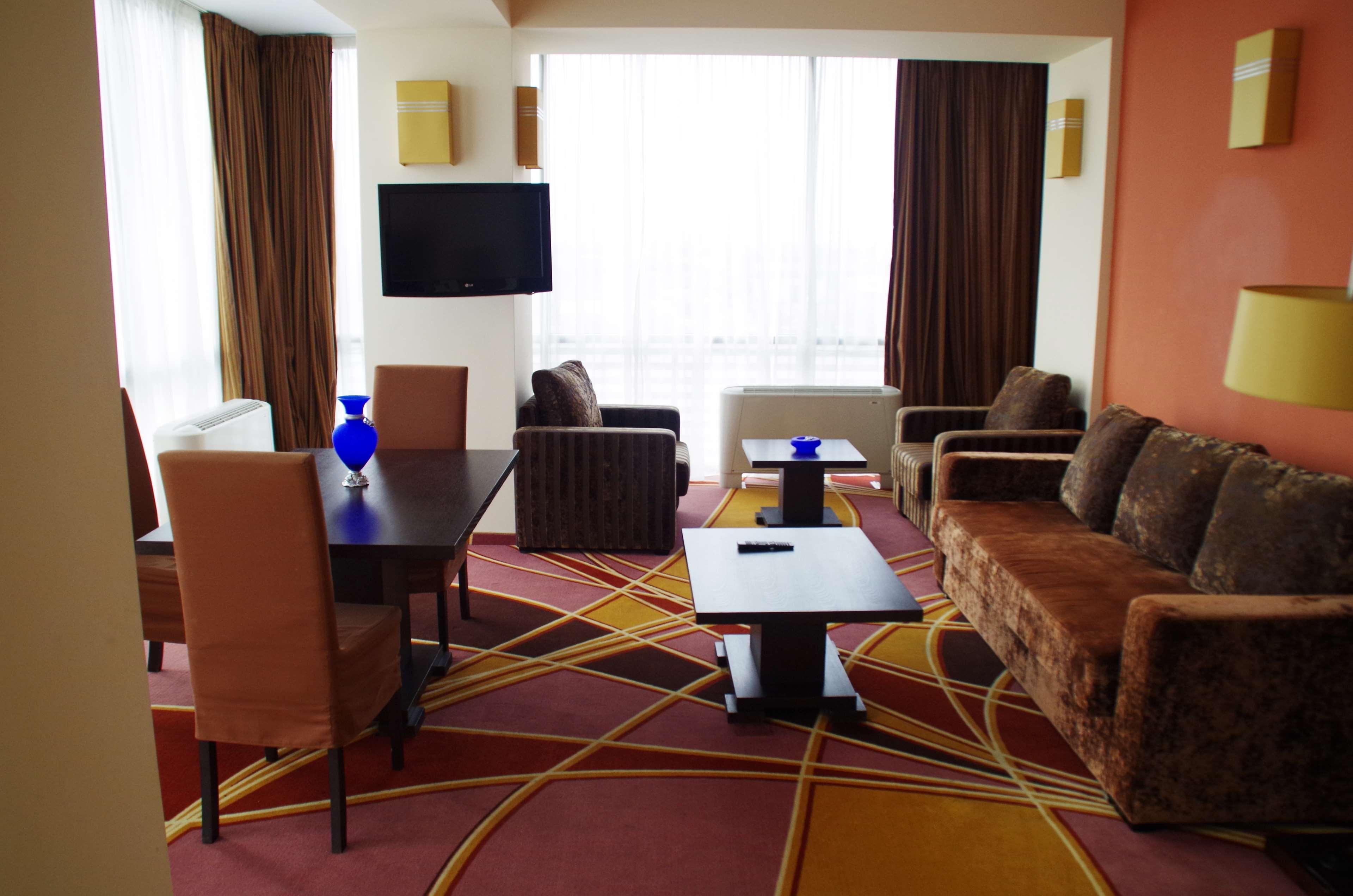 Mari Vila Hotel Bukarest Kültér fotó